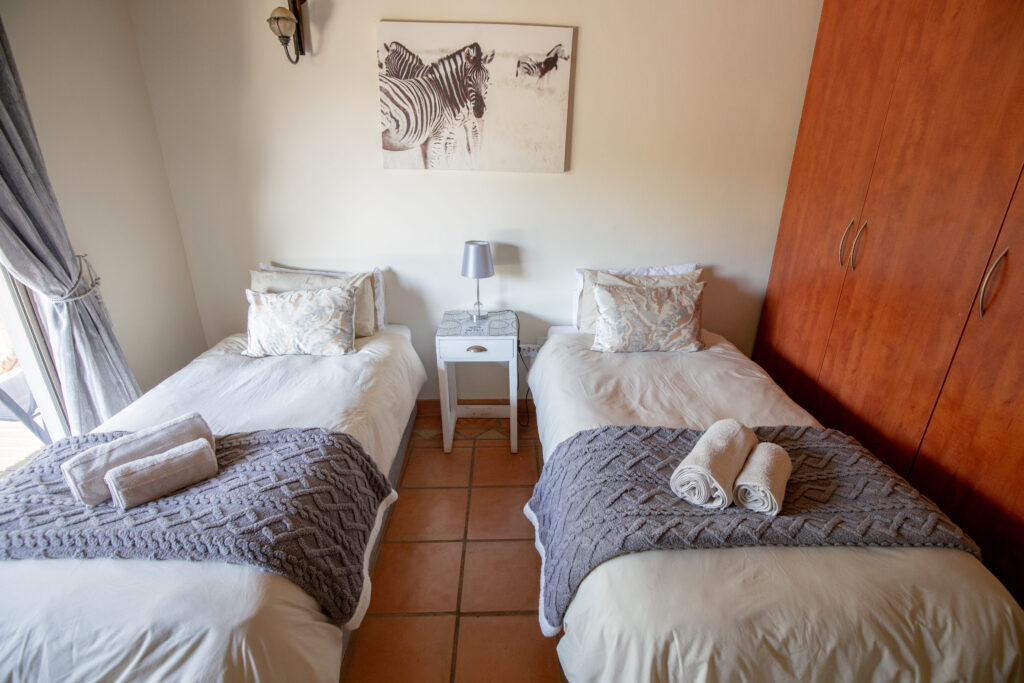 Weaver's Nest Guesthouse Finch Room