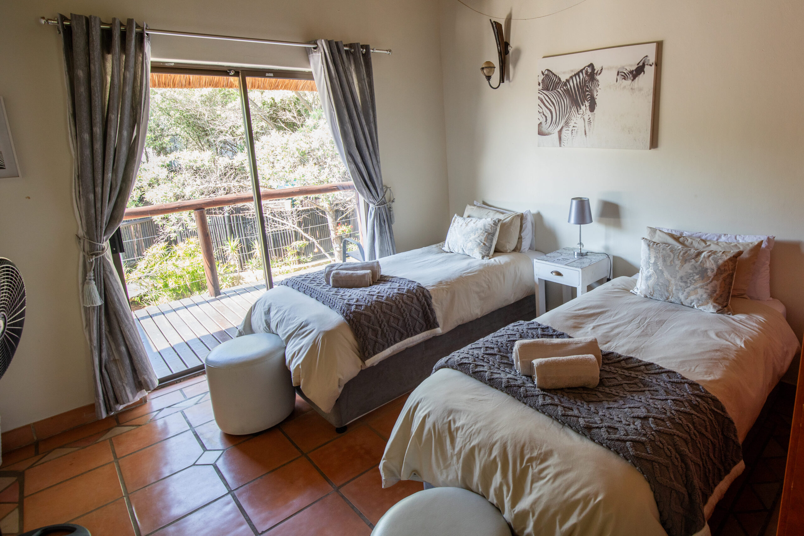 Weaver's Nest Guesthouse Finch Room