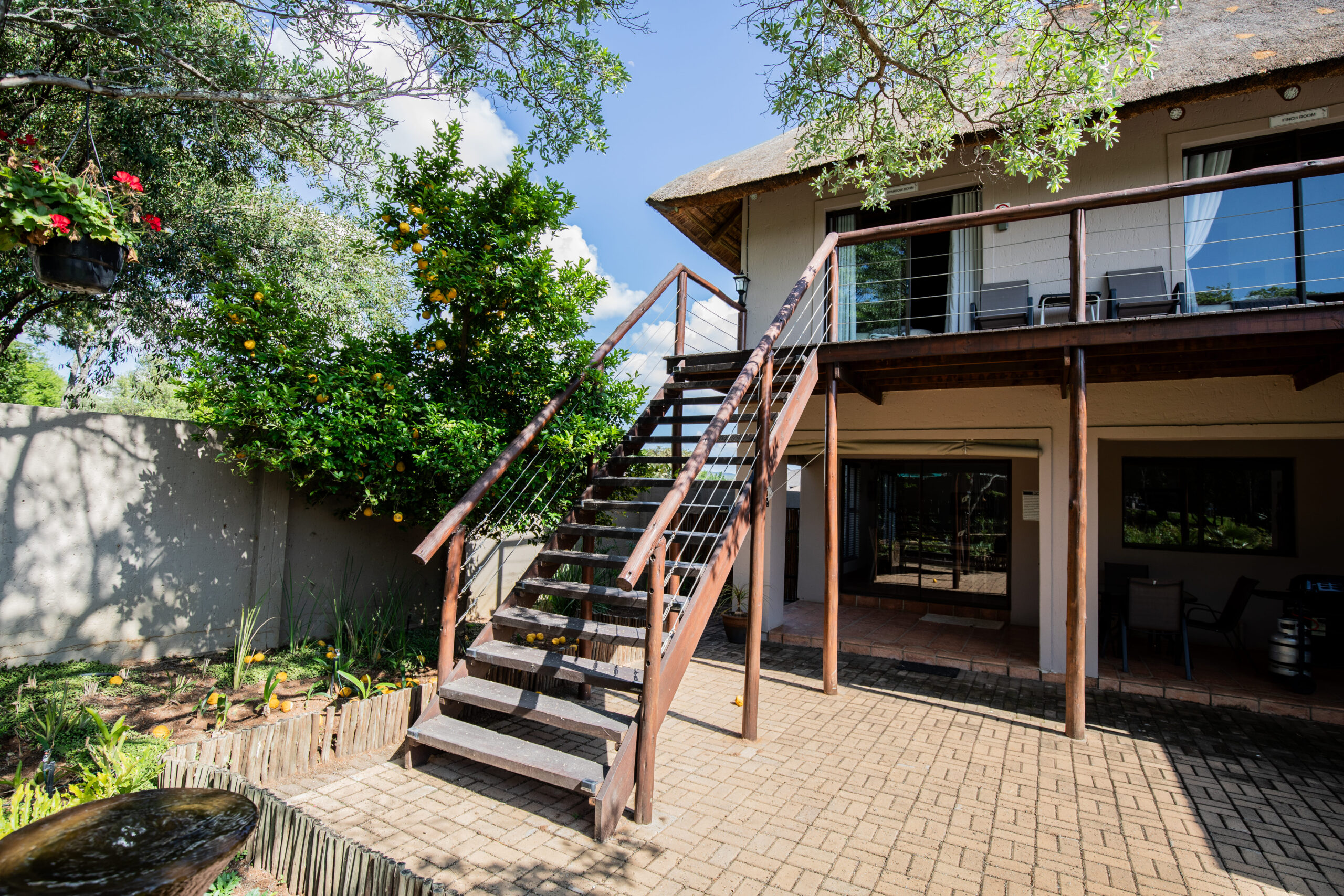 Weaver's Nest Guesthouse Sparrow Room